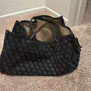 Dooney & Bourke Black and Gold Tote Bag with Signature Style